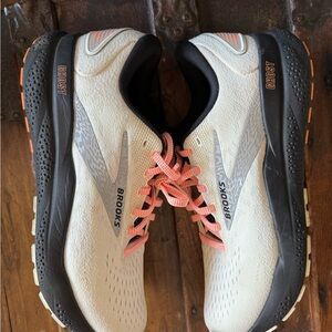 Brooks Women's Ghost 16 Athletic Shoes - Cream and Black with Pink Accents